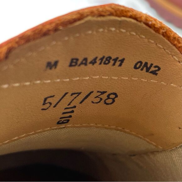 G.H. Bass Weejuns Penny Loafers Lug Sole Red Orange Leather Size 7 Preppy Fall - Picture 13 of 16